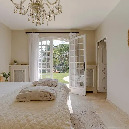 Les Palmier's Villa *